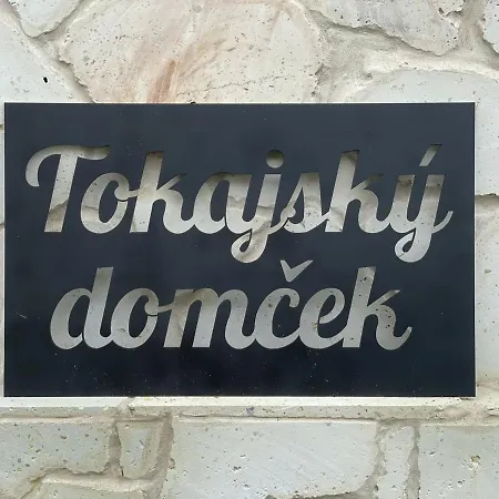 Tokajsky Domcek * Mala Trna